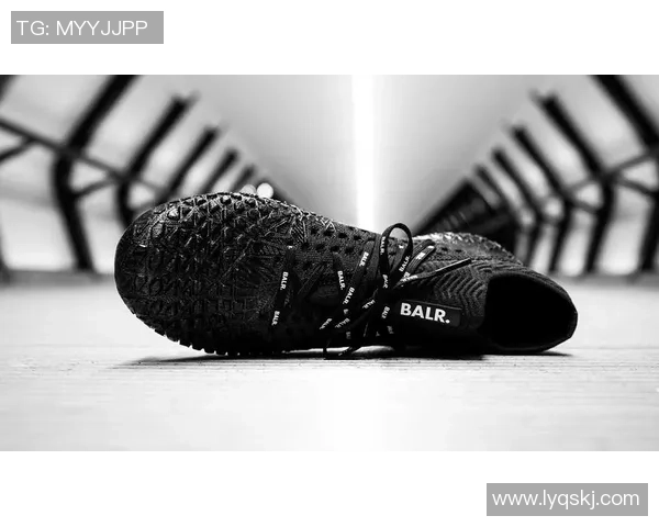 PUMA足球球星阵营全面集结引领绿茵场潮流风尚