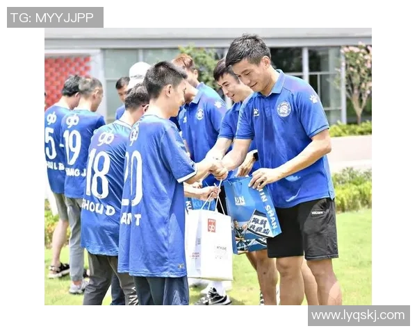 贵州球星足球俱乐部携手本土力量再创辉煌 助力地方足球发展新篇章 贵州球星足球俱乐部携手本土力量再创辉煌 助力地方足球发展新篇章