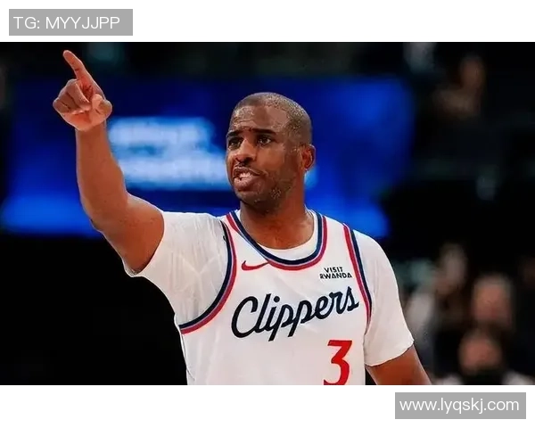 足球巨星评价詹姆斯竞技精神与球场统治力兼备的全面分析